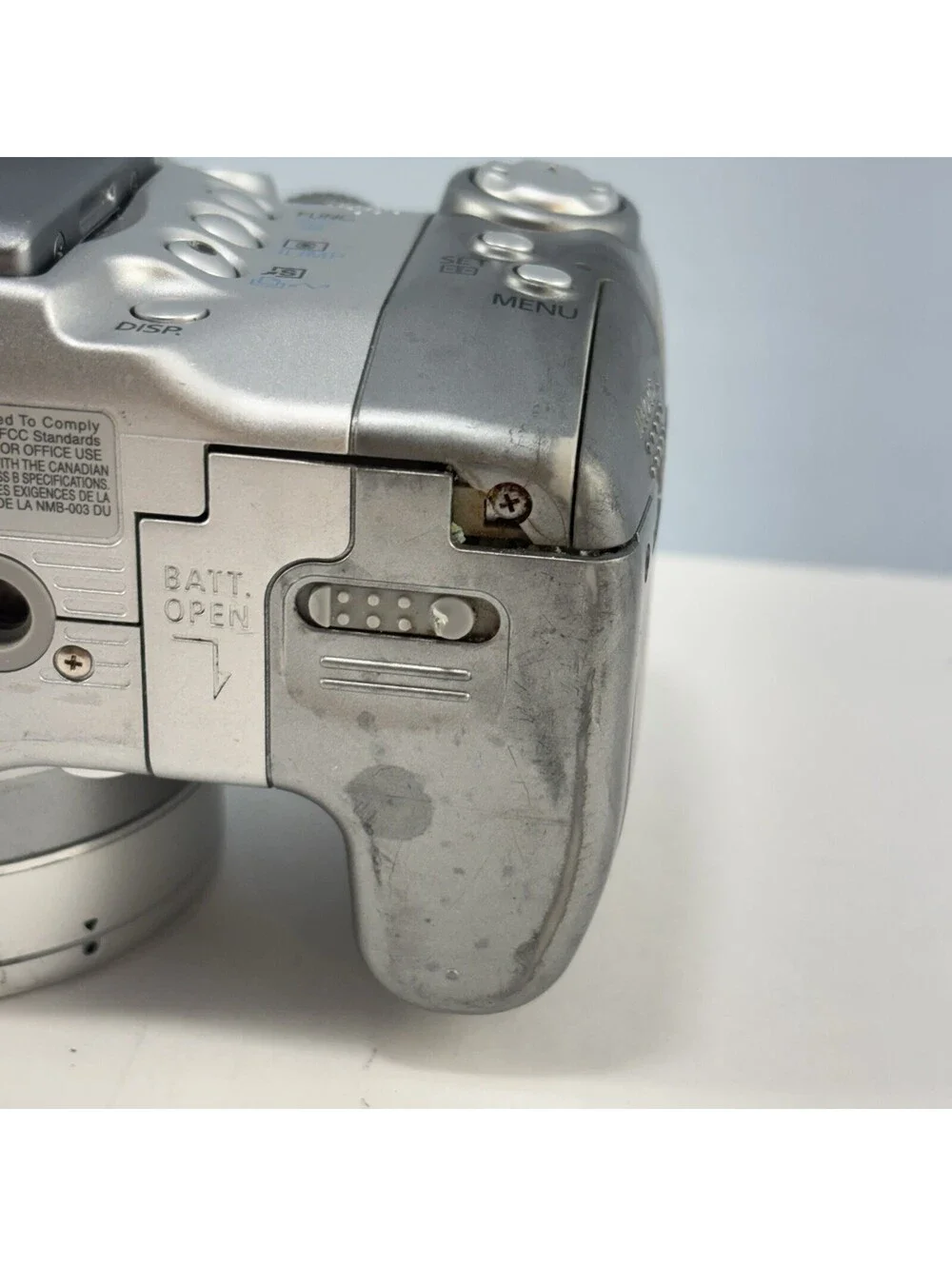 Canon PowerShot S2 IS 5MP 12x Zoom Digital Camera [AS-IS Parts/Repair]